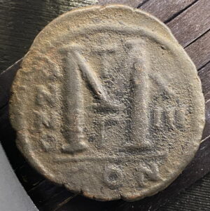 Byzantine. Justinian I, 527-565. Large Follis