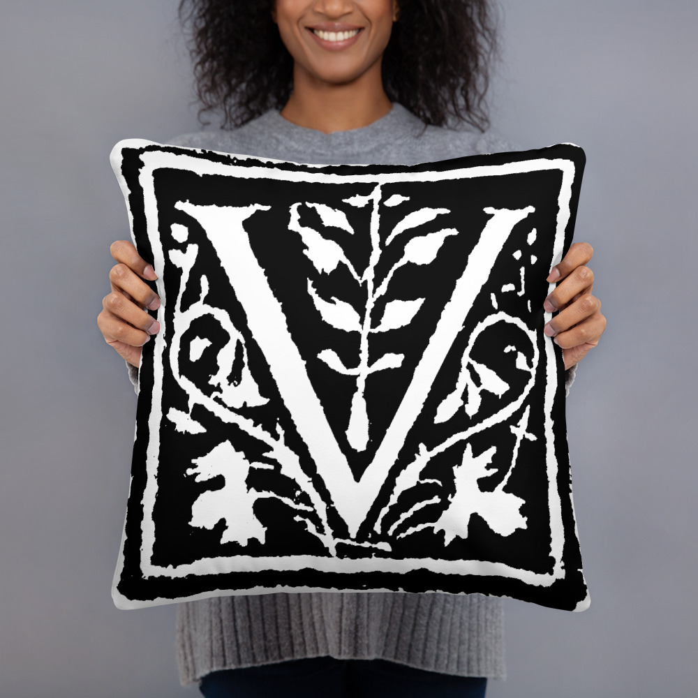 Basic Pillow -Antique Letter V - Image 3